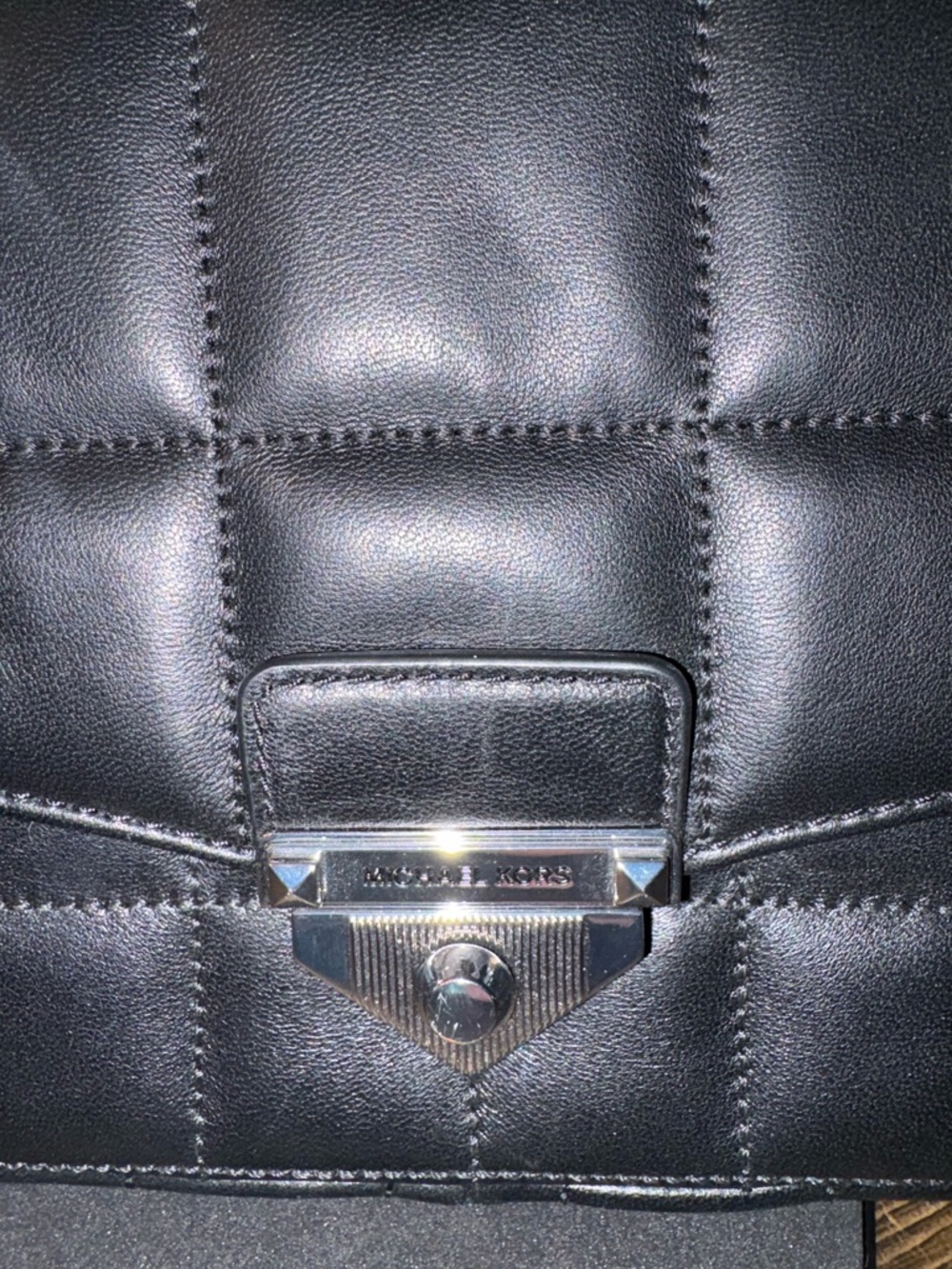 Michael Kors Black Quilted Shoulder Bag with Silver Chain - Picture 2 of 8